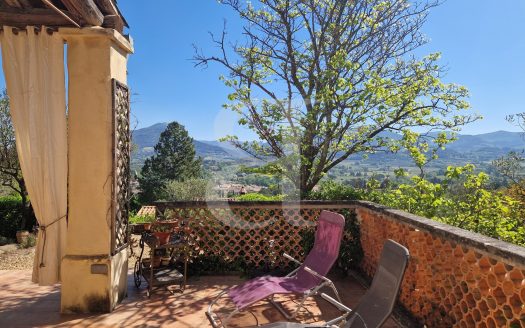3 Bed Villa With Garage, Garden And Exceptional Views