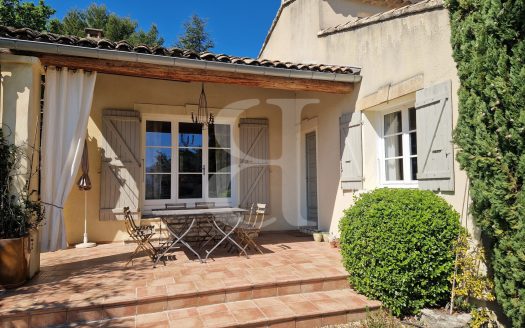 3 Bed Villa With Garage, Garden And Exceptional Views