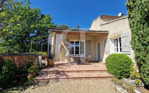 3 Bed Villa With Garage, Garden And Exceptional Views