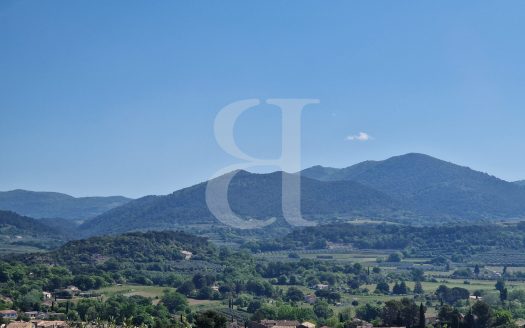 3 Bed Villa With Garage, Garden And Exceptional Views