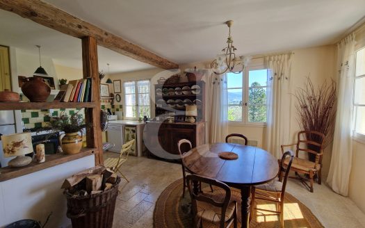 3 Bed Villa With Garage, Garden And Exceptional Views