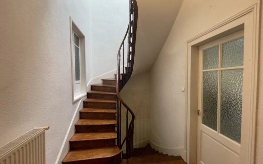 4 Bed Townhouse With Courtyrad In Vic-Fezensac