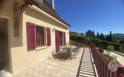 **Bright Pleasant Village House With Breathtaking Views Of The Dordogne Valley