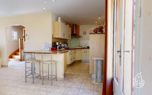 **Bright Pleasant Village House With Breathtaking Views Of The Dordogne Valley