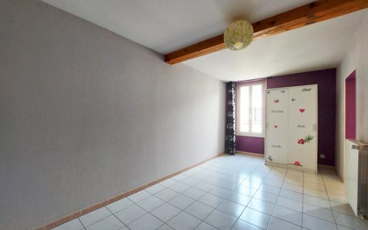 **Charming Village House With Courtyrad And Garage Just Minutes From Eymet