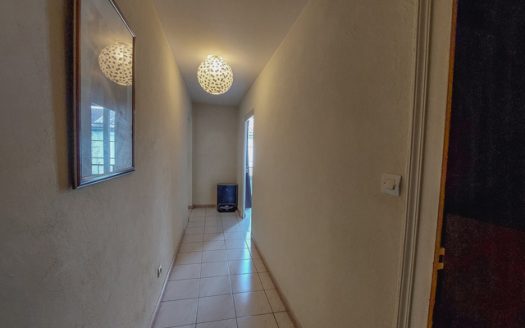 **Charming Village House With Courtyrad And Garage Just Minutes From Eymet
