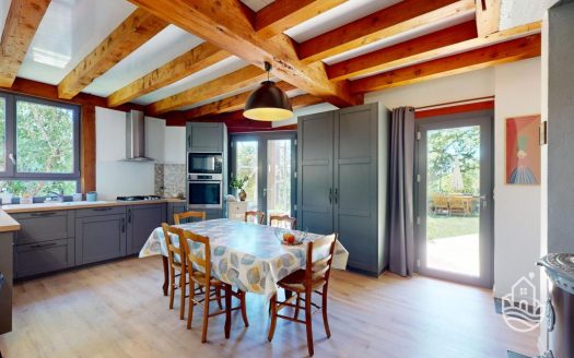 Immaculate Perigourdine House In A Unspoiled And Peaceful Location – Les Eyzies