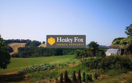 For sale close to Marciac, House with 2.7ha, 2 gites and outbuildings views to the Pyrenees DPE D, Ideal small holding or Equestrian use