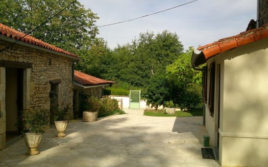 Beautifully Refurbished Stone Property With Stunning Views