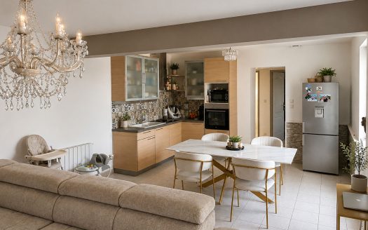 Semi-Detached House With Garden Situated In The Desirable Eysses Neighborhood