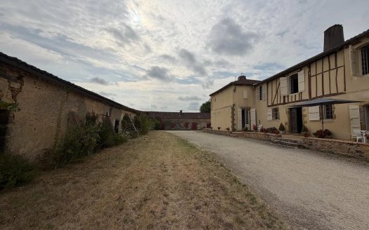 Former Farmhouse To Modernise With Gites, Outbuilding Set On 1.4 Hectares Of Land