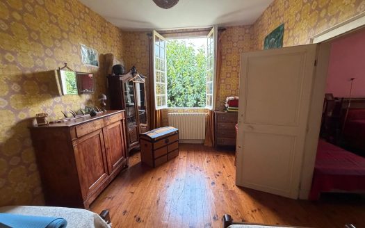 Former Farmhouse To Modernise With Gites, Outbuilding Set On 1.4 Hectares Of Land